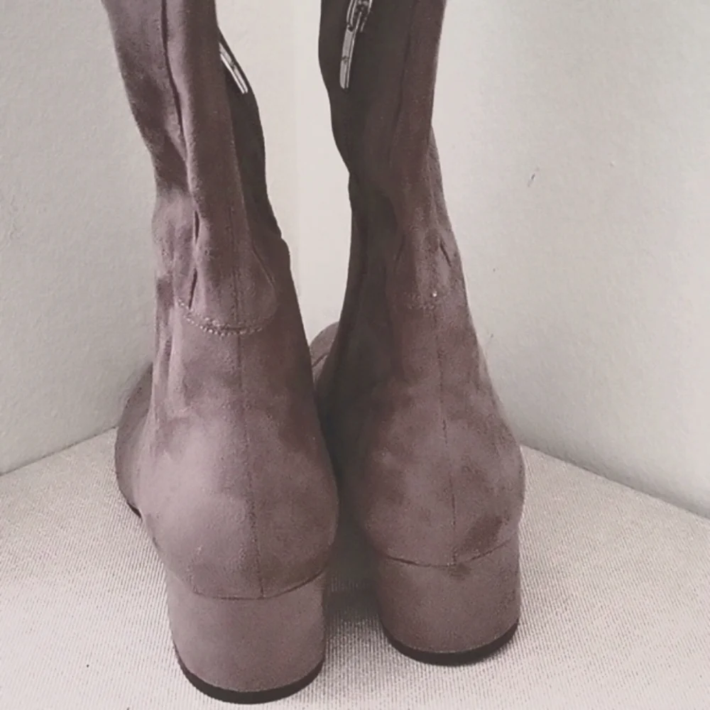 Marc Fisher NWT Inspect Over The Knee Boots Size 5.5